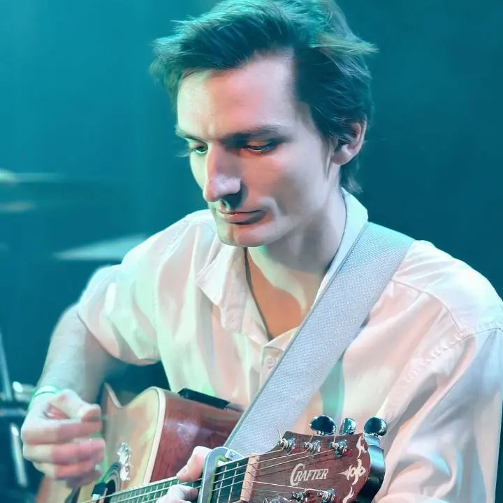 Dmitry Trifonov | Сетка — социальная сеть от hh.ru