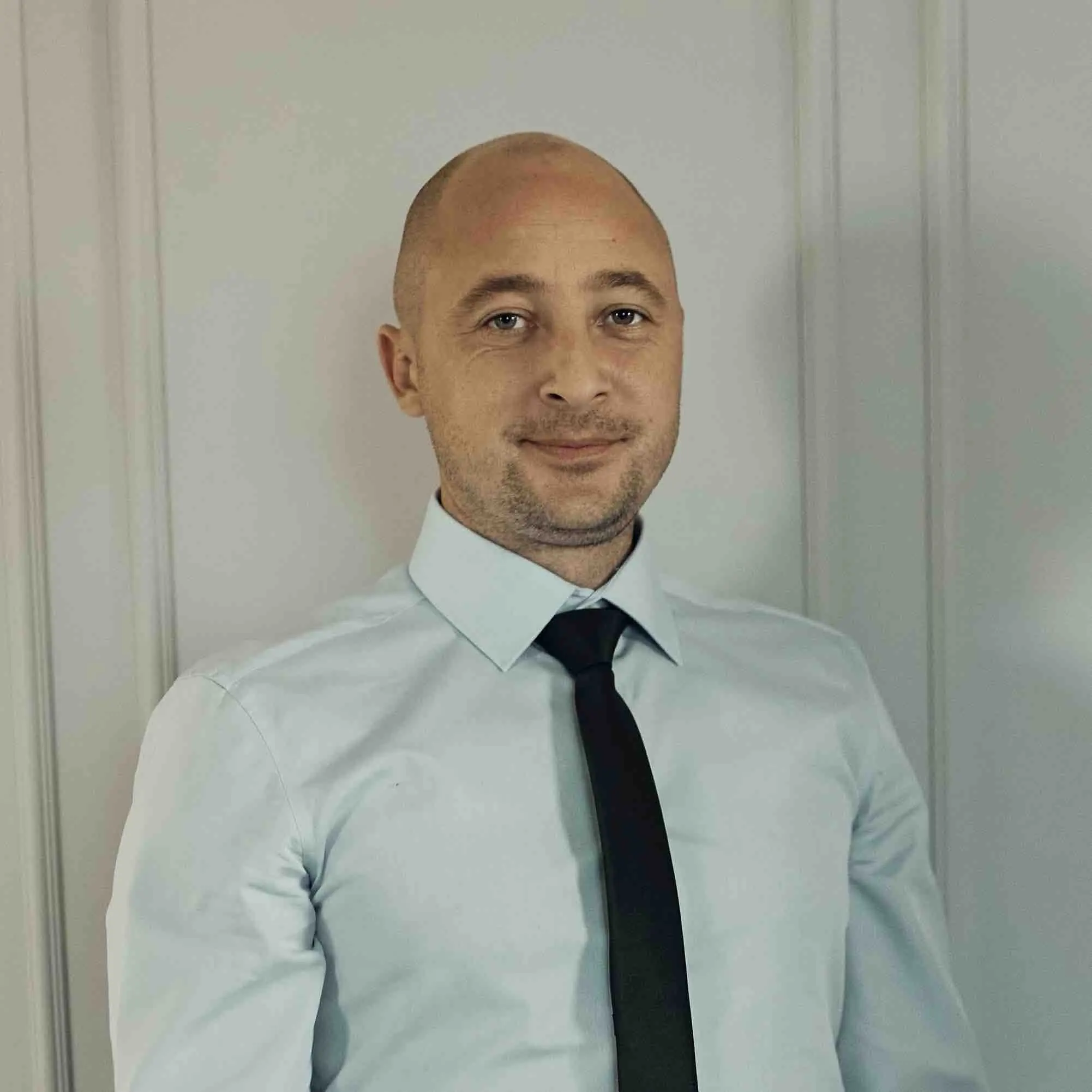 Роман Бабиков