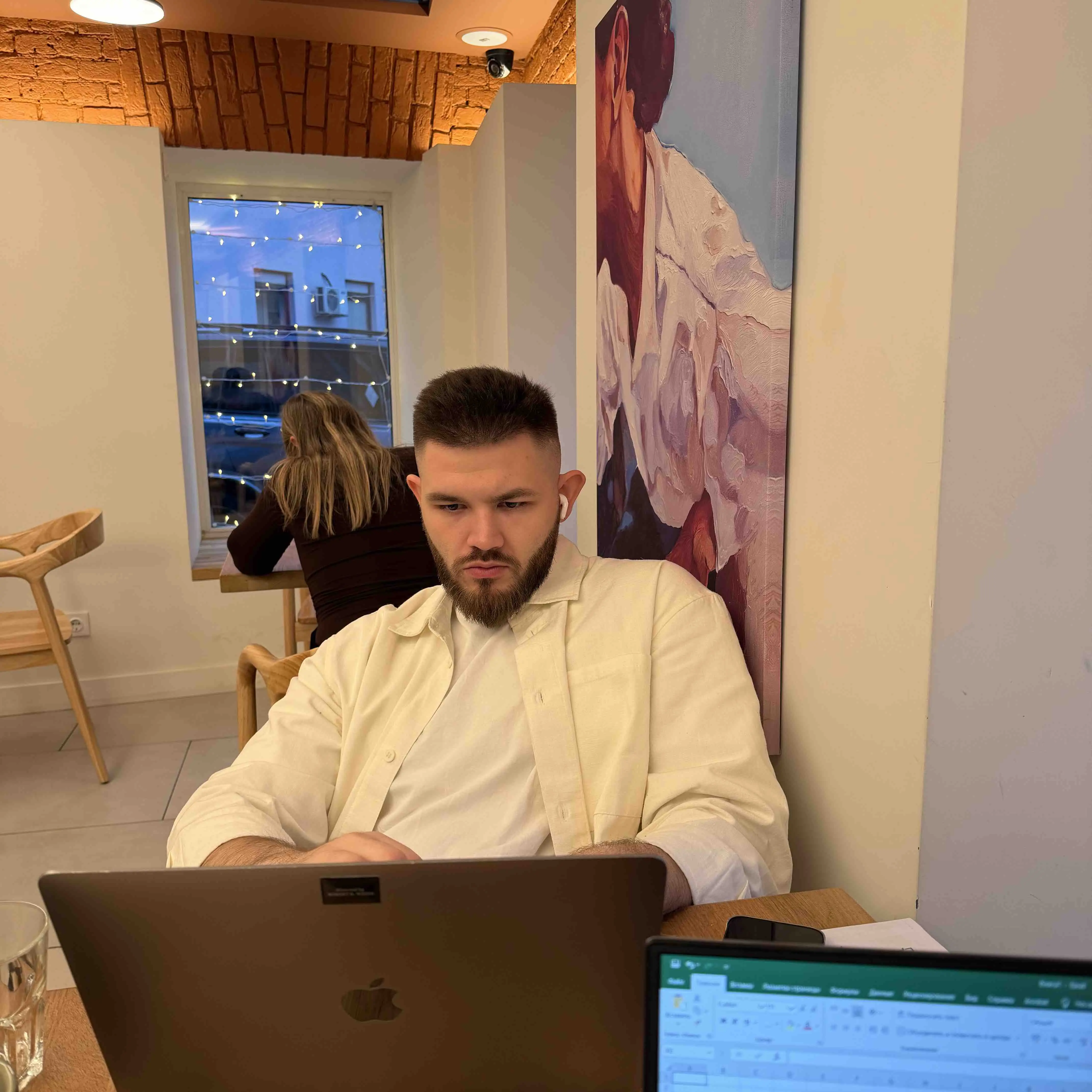 Евгений Новиков