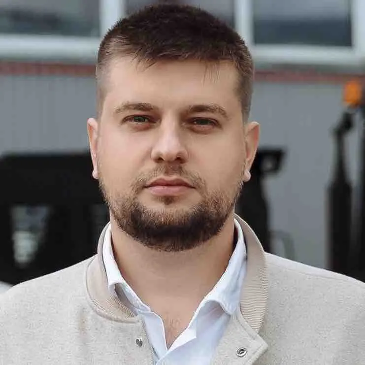 Антон Паужа