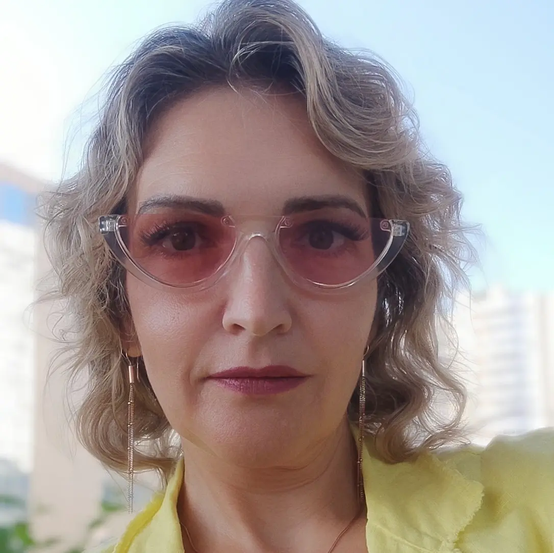 Марина Звенитай | Сетка — социальная сеть от hh.ru