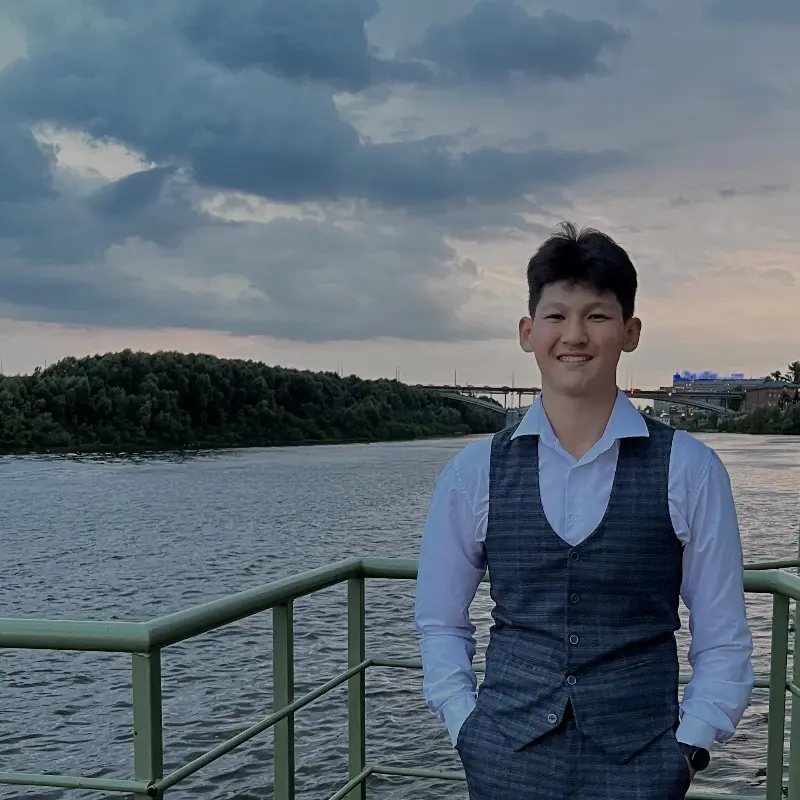 Амирхан Эсен | Сетка — социальная сеть от hh.ru