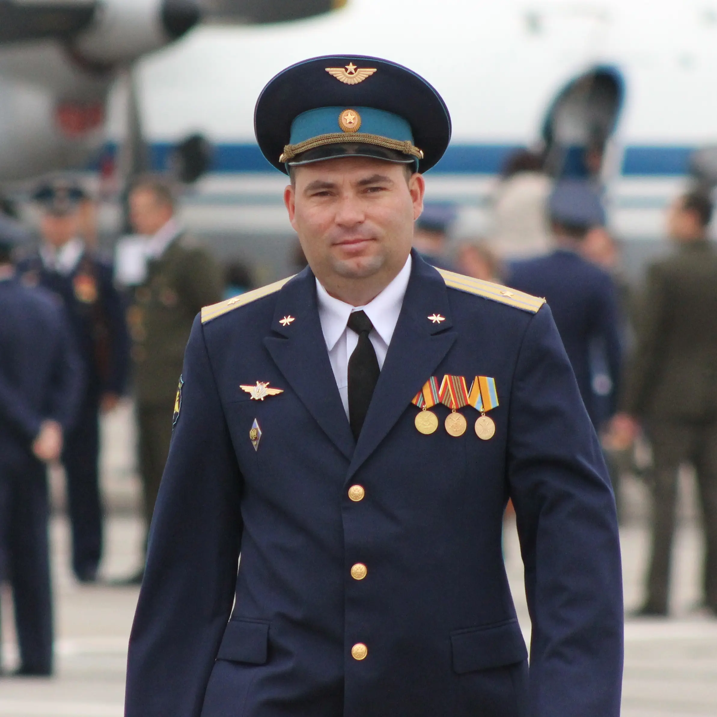 Станислав Попов