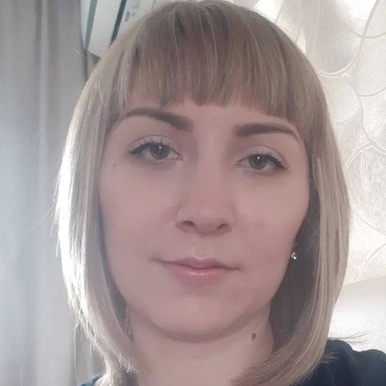 Евгения Ланг