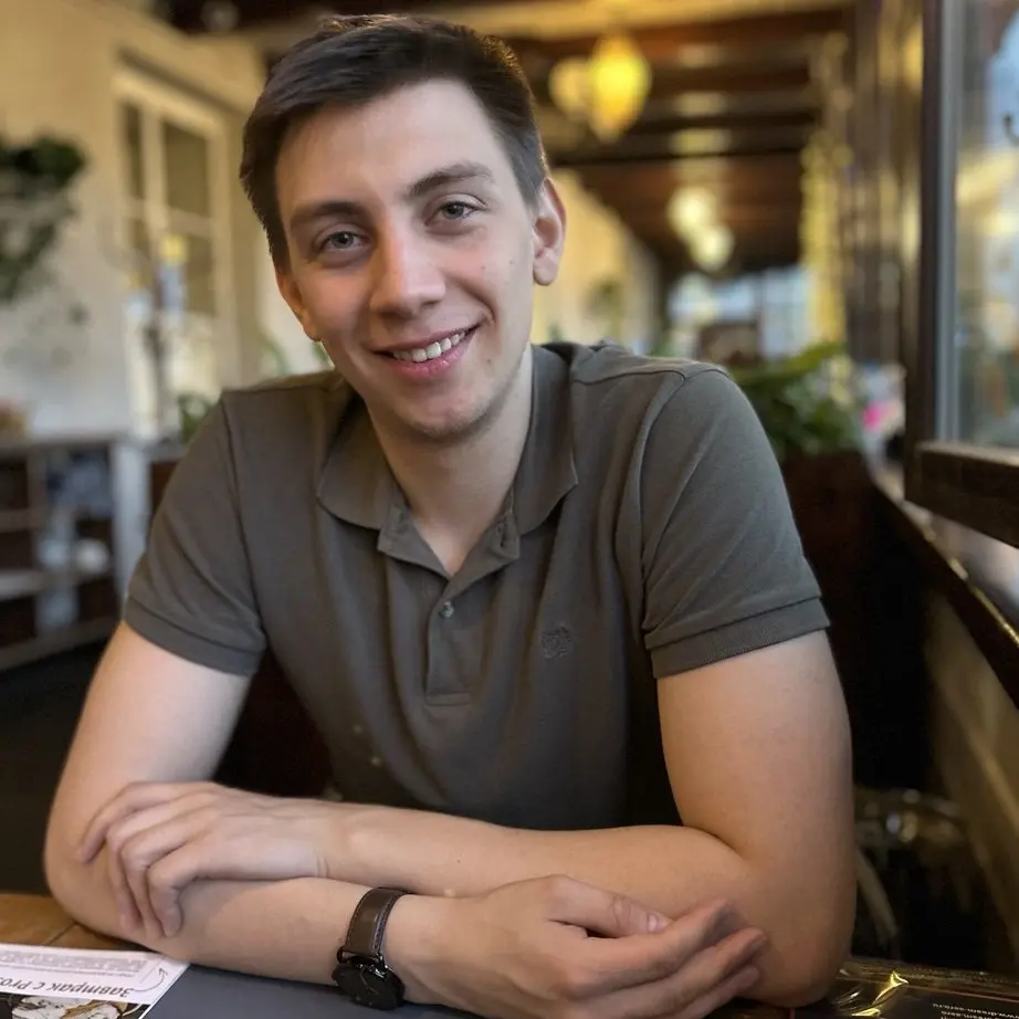 Dmitry Zavalishin | Сетка — социальная сеть от hh.ru