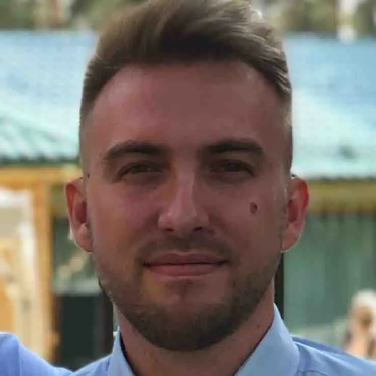 Илья Макаренко