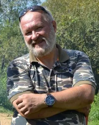 Илья Истомин
