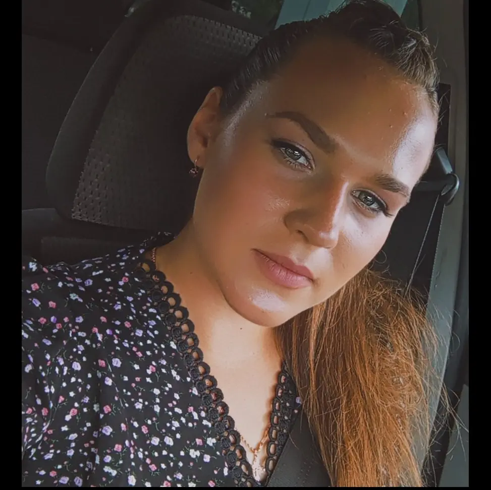 Алина Пустовалова