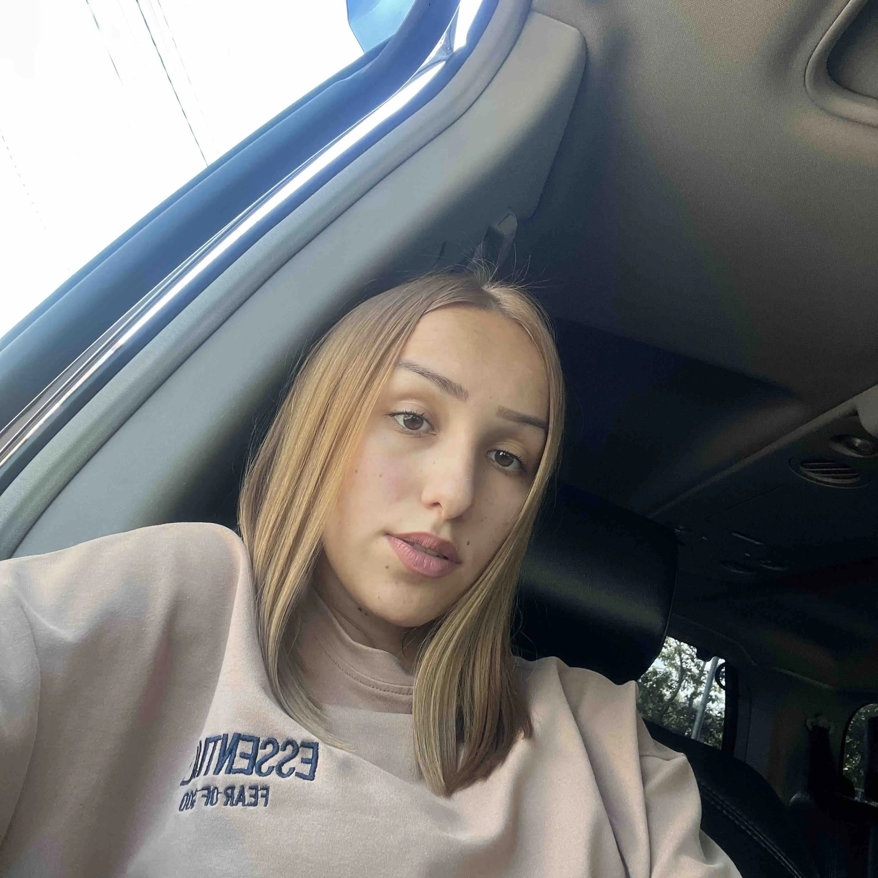Ангелина Лавриненко