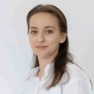 Арина Замятина