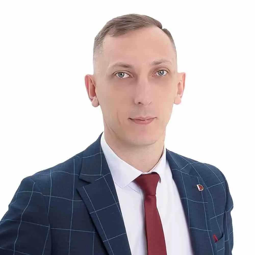 Антон Зуб
