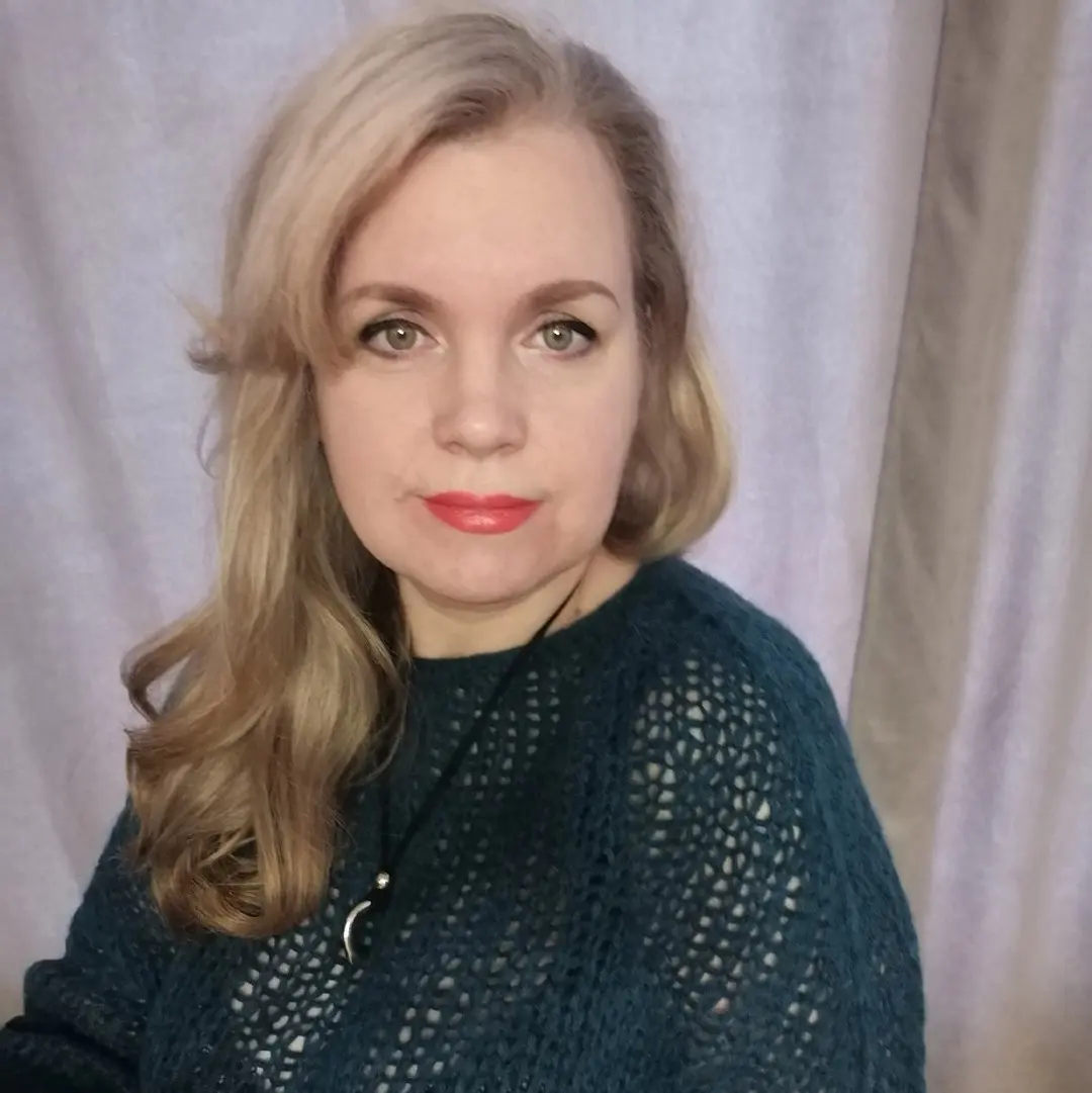 Юлия Калашникова | Сетка — социальная сеть от hh.ru