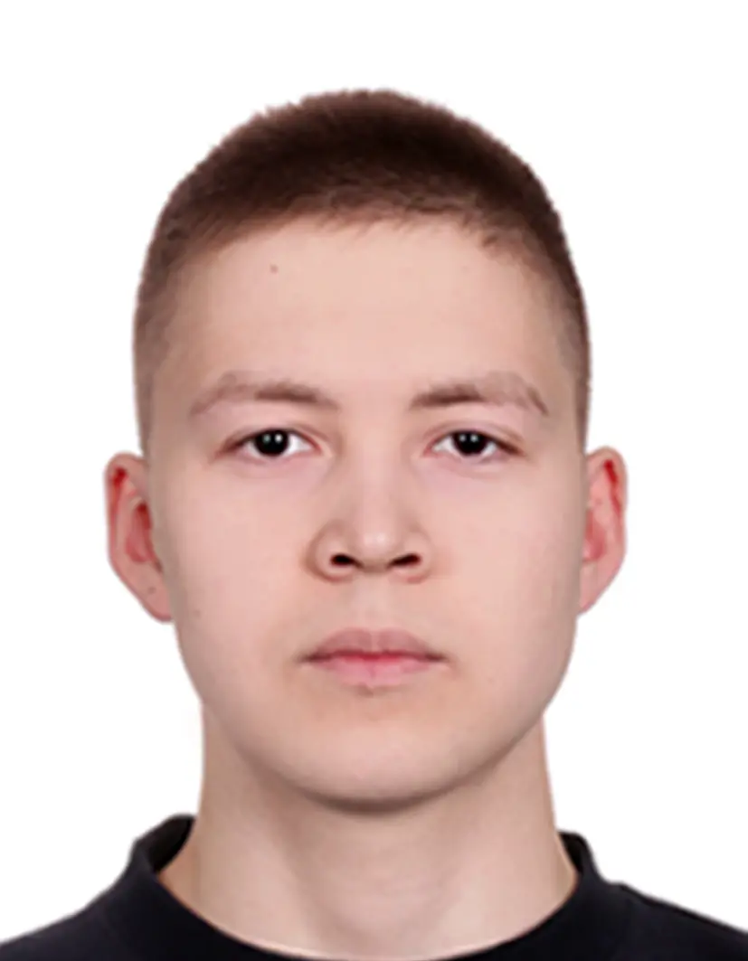 Артур Саляхов