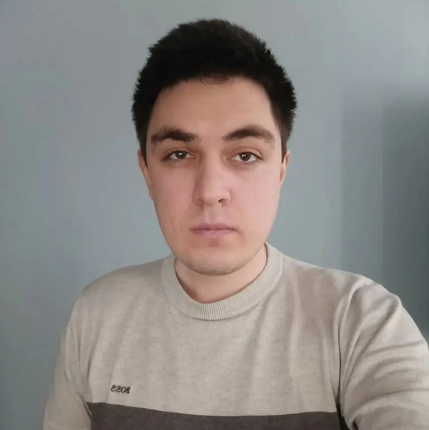 Ролан Суменов