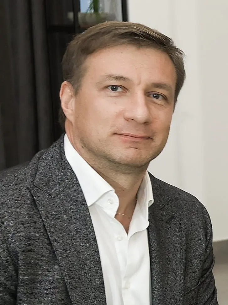 Дмитрий Иванов