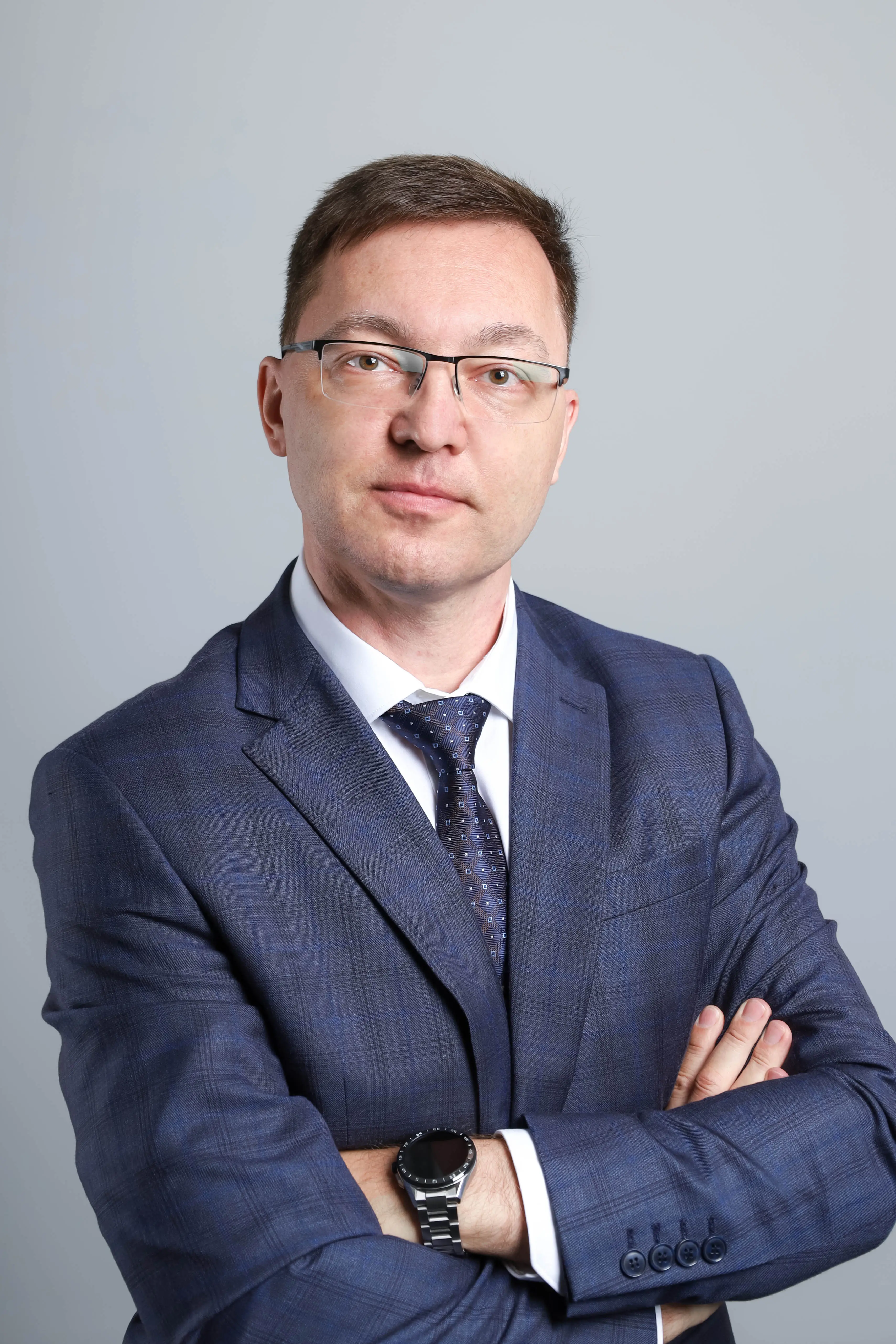 Александр Леонов