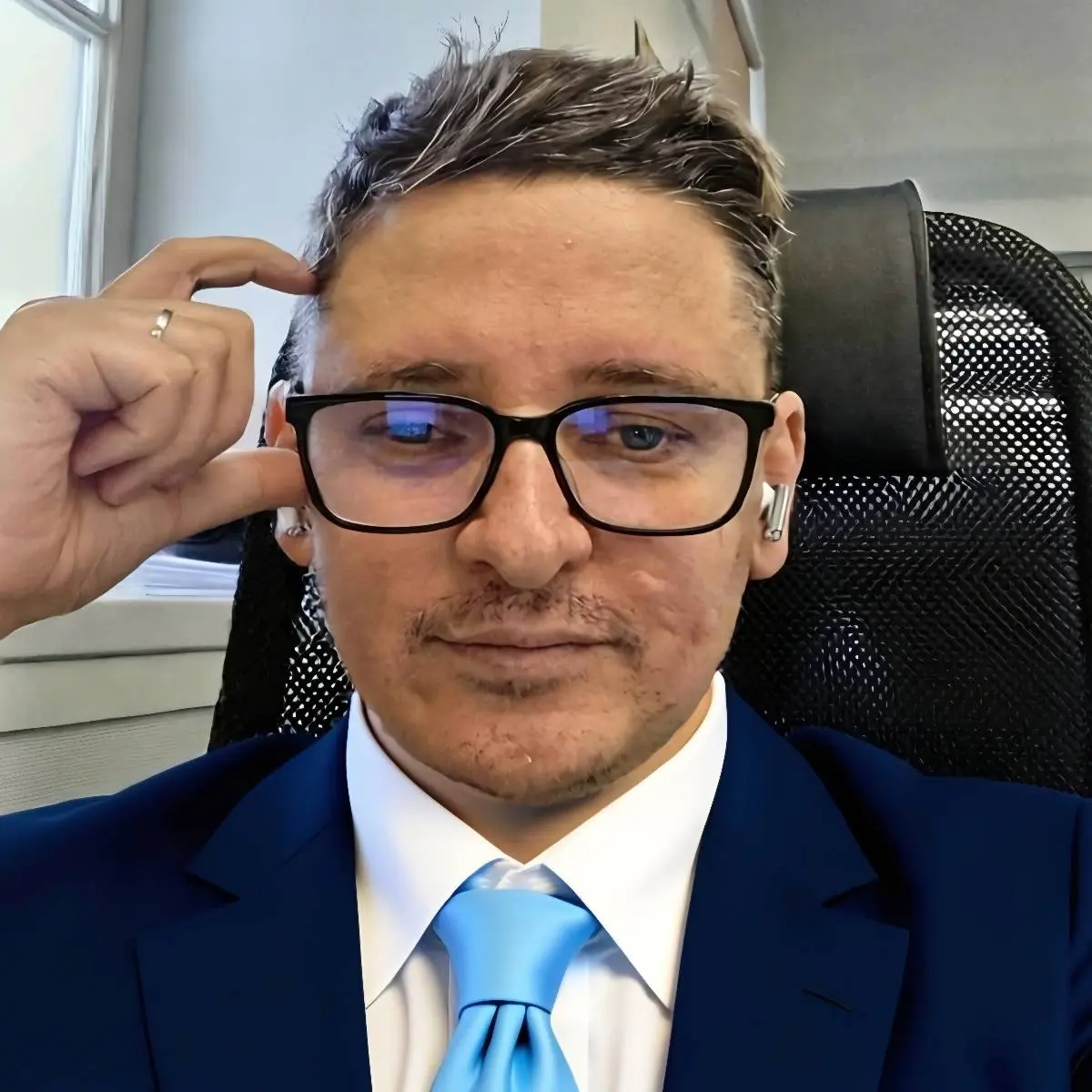 Network member avatar