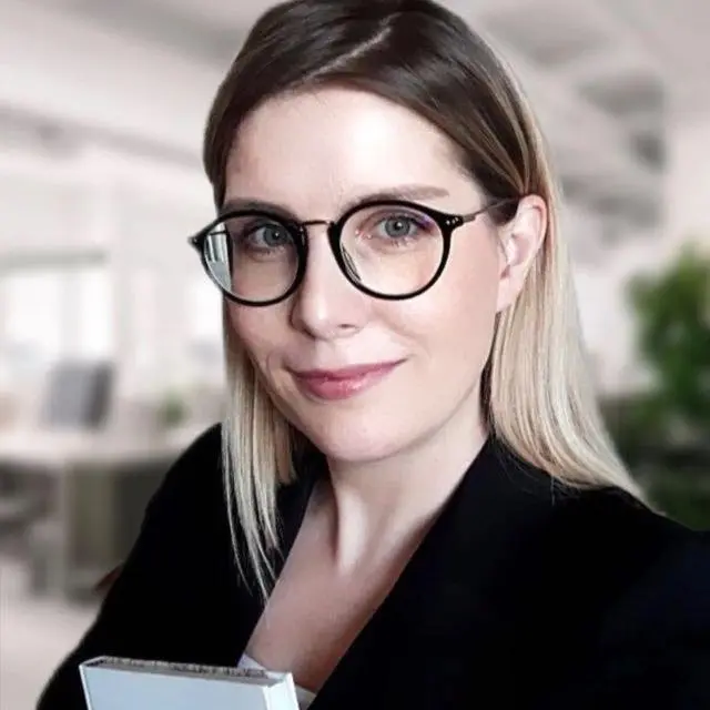 Елена Миронова