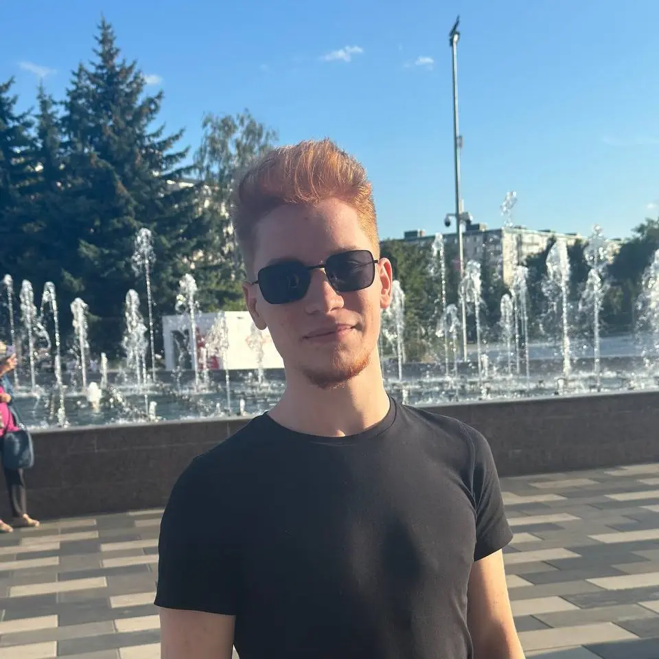 Олег Поджидаев