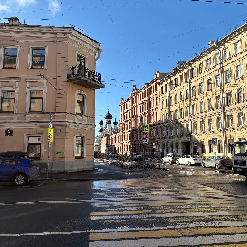 Иван Иванов