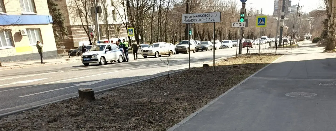 ДТП на пересечении университетской и пр. Маяковского, пробка. | Сетка — социальная сеть от hh.ru