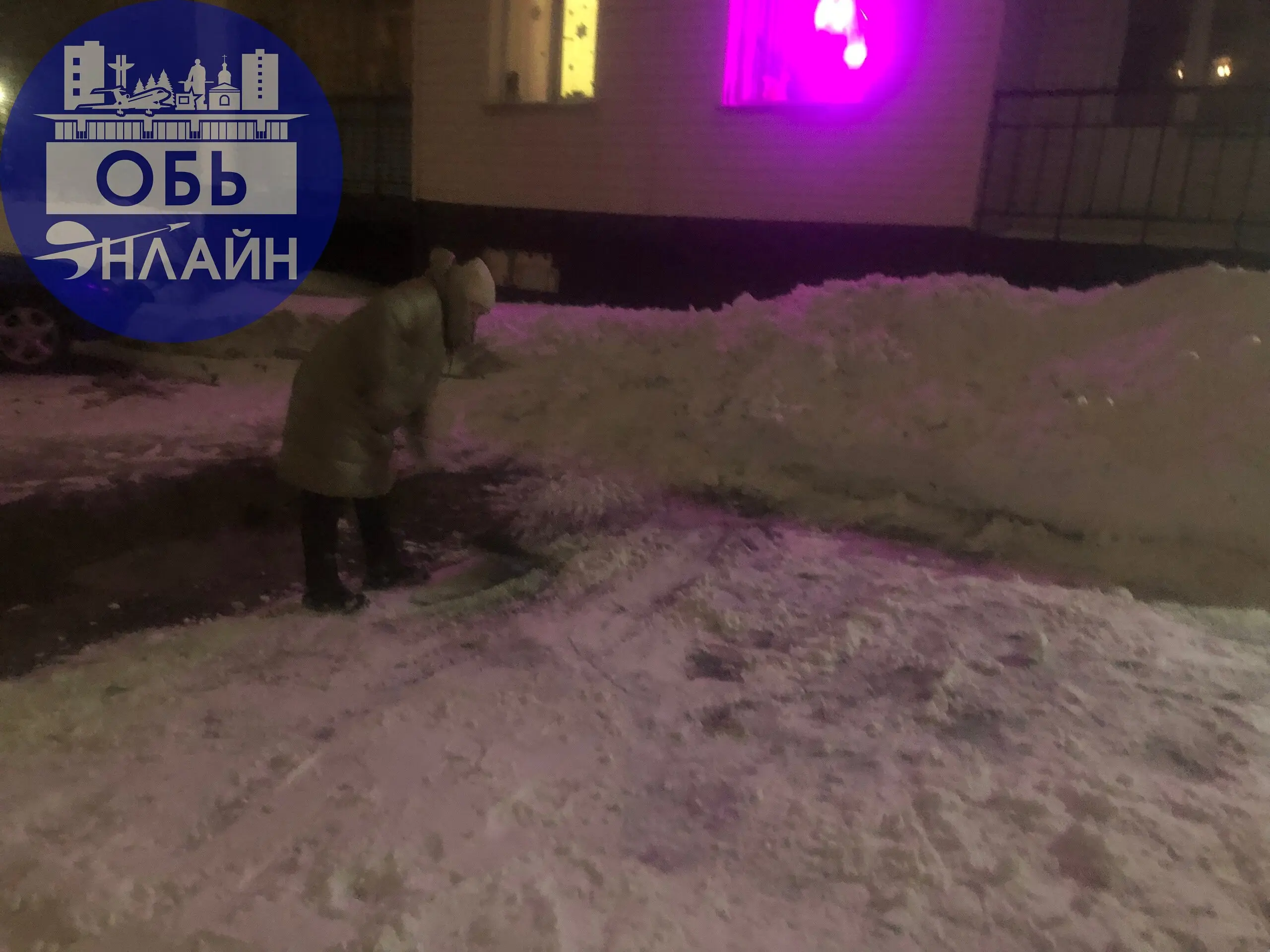 ↗ Управляющая компания тихстрой ответе на вопрос,почему дворник не чистит снег не выполняет свои обязанности!!!!!по адресу геодезическая 68/5 почему жители должны чистить снег сами ?за что мы платим д... | Сетка — социальная сеть от hh.ru