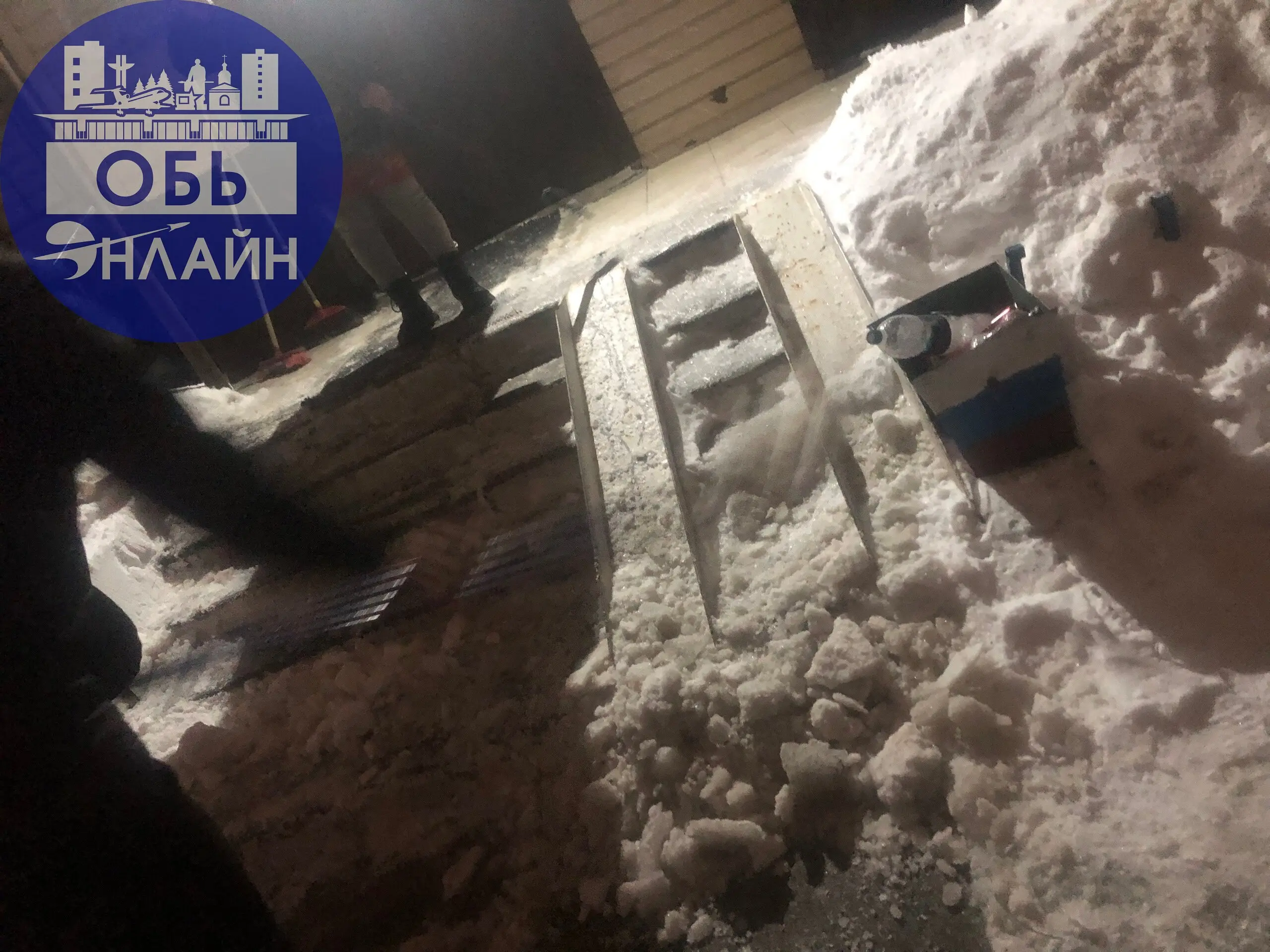 ↗ Управляющая компания тихстрой ответе на вопрос,почему дворник не чистит снег не выполняет свои обязанности!!!!!по адресу геодезическая 68/5 почему жители должны чистить снег сами ?за что мы платим д... | Сетка — социальная сеть от hh.ru