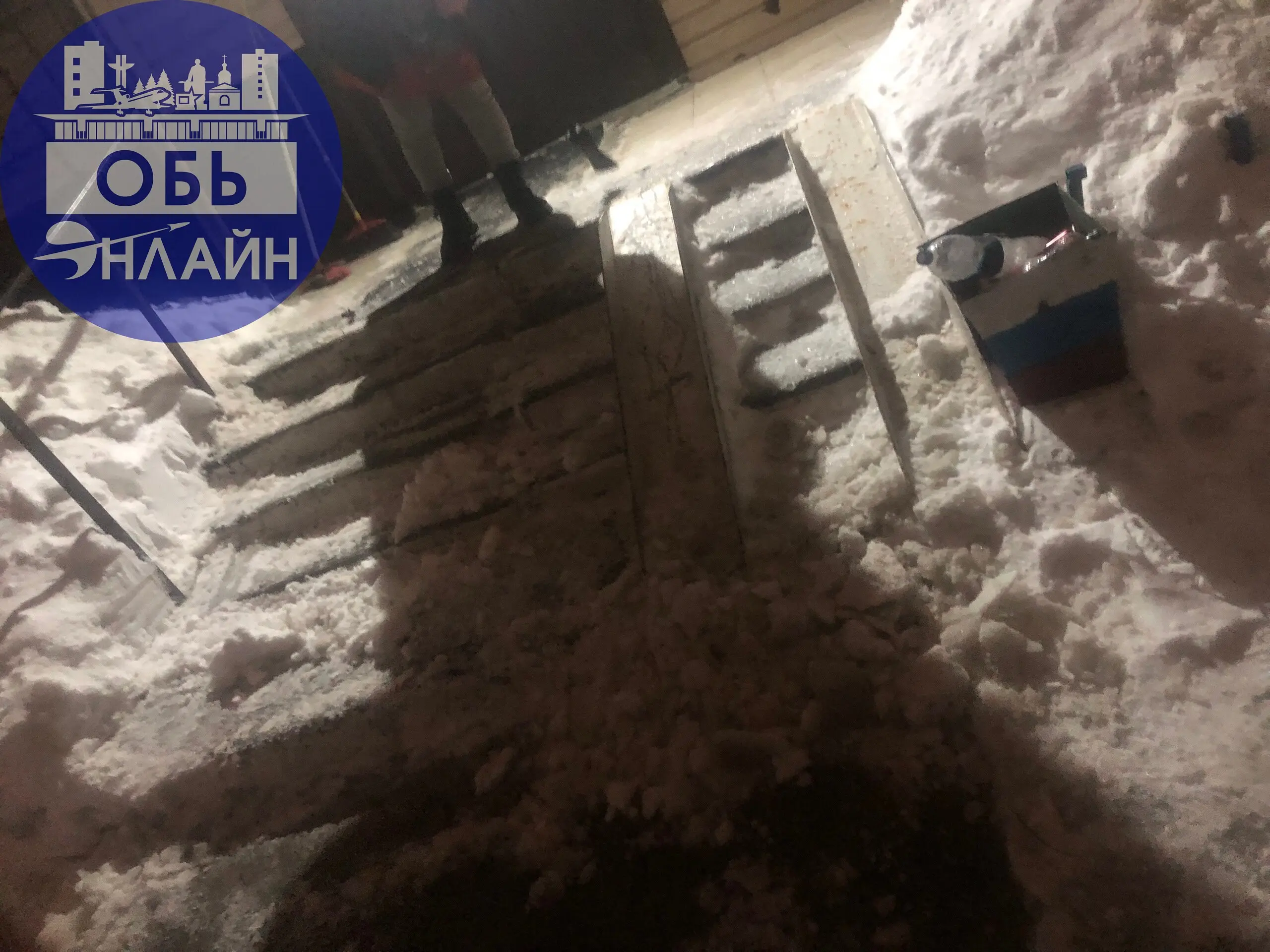 ↗ Управляющая компания тихстрой ответе на вопрос,почему дворник не чистит снег не выполняет свои обязанности!!!!!по адресу геодезическая 68/5 почему жители должны чистить снег сами ?за что мы платим д... | Сетка — социальная сеть от hh.ru