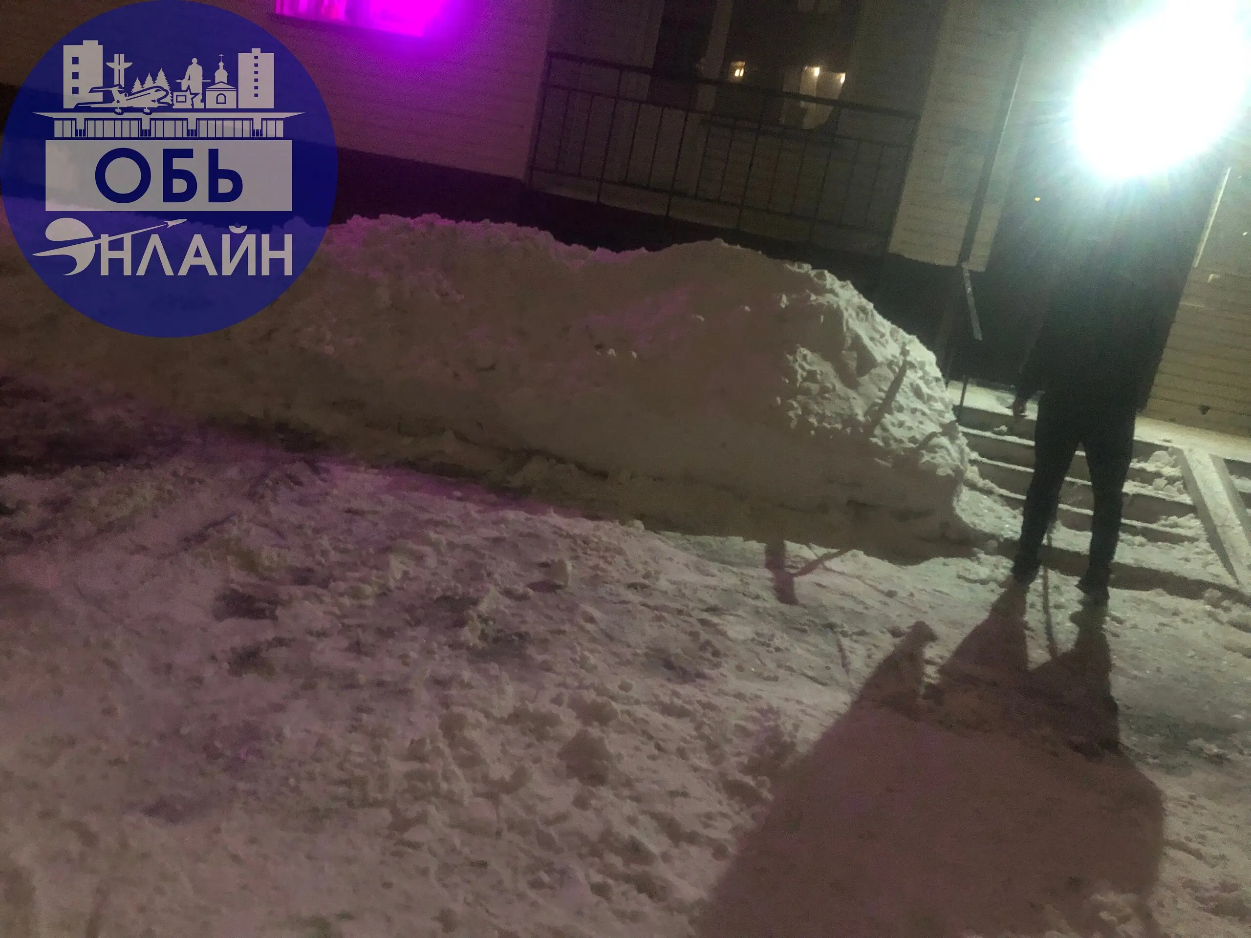 ↗ Управляющая компания тихстрой ответе на вопрос,почему дворник не чистит снег не выполняет свои обязанности!!!!!по адресу геодезическая 68/5 почему жители должны чистить снег сами ?за что мы платим д... | Сетка — социальная сеть от hh.ru