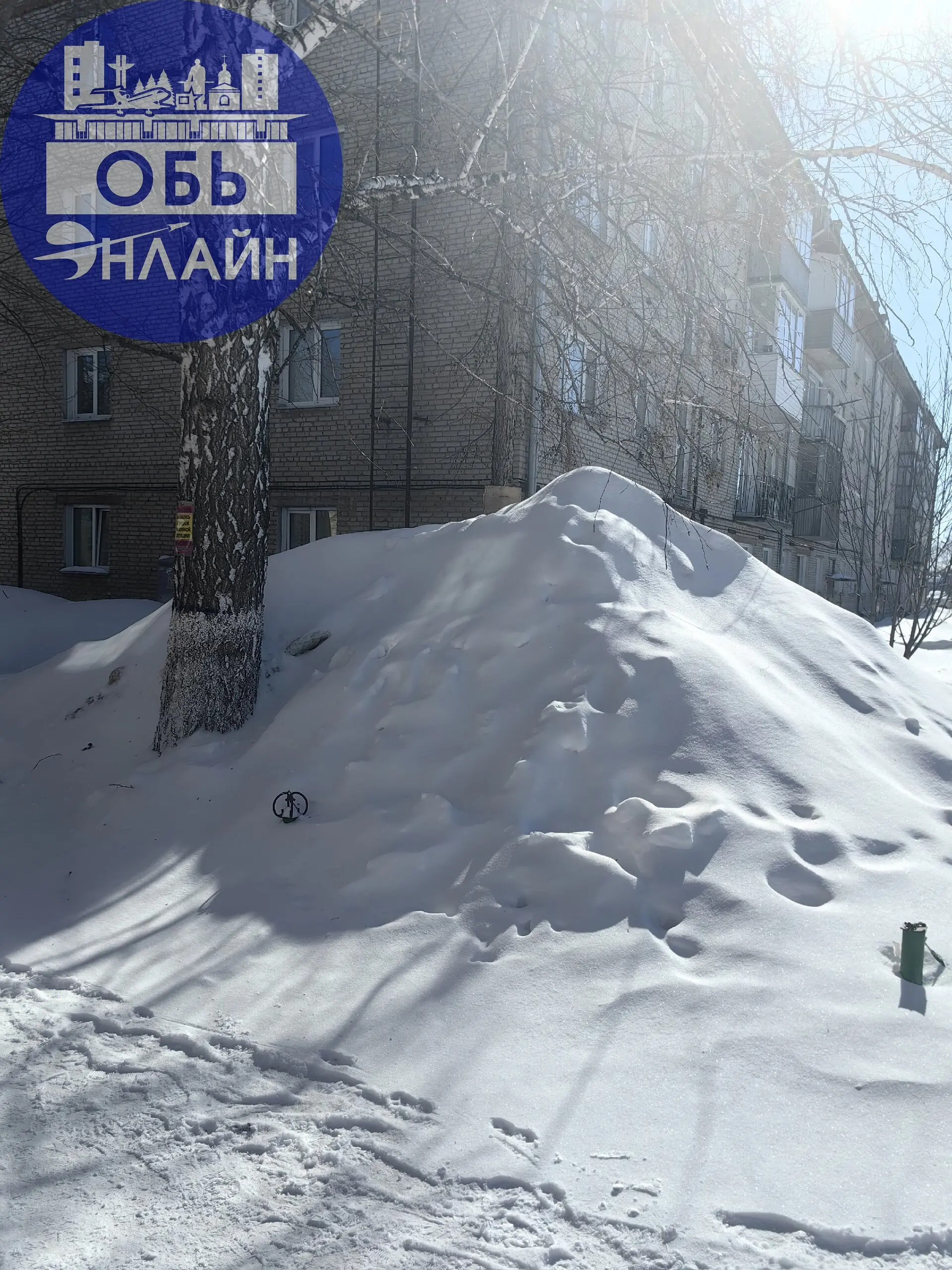 ↗ У нас теперь в Оби и полигон для снега, почти в центре города👍
Кучки не маленькие, высота с 1 этаж..
Через пару недель поплывём
Молодцы рабочие
vk.ru
Подробнее на https://vk.com/ob | Сетка — социальная сеть от hh.ru