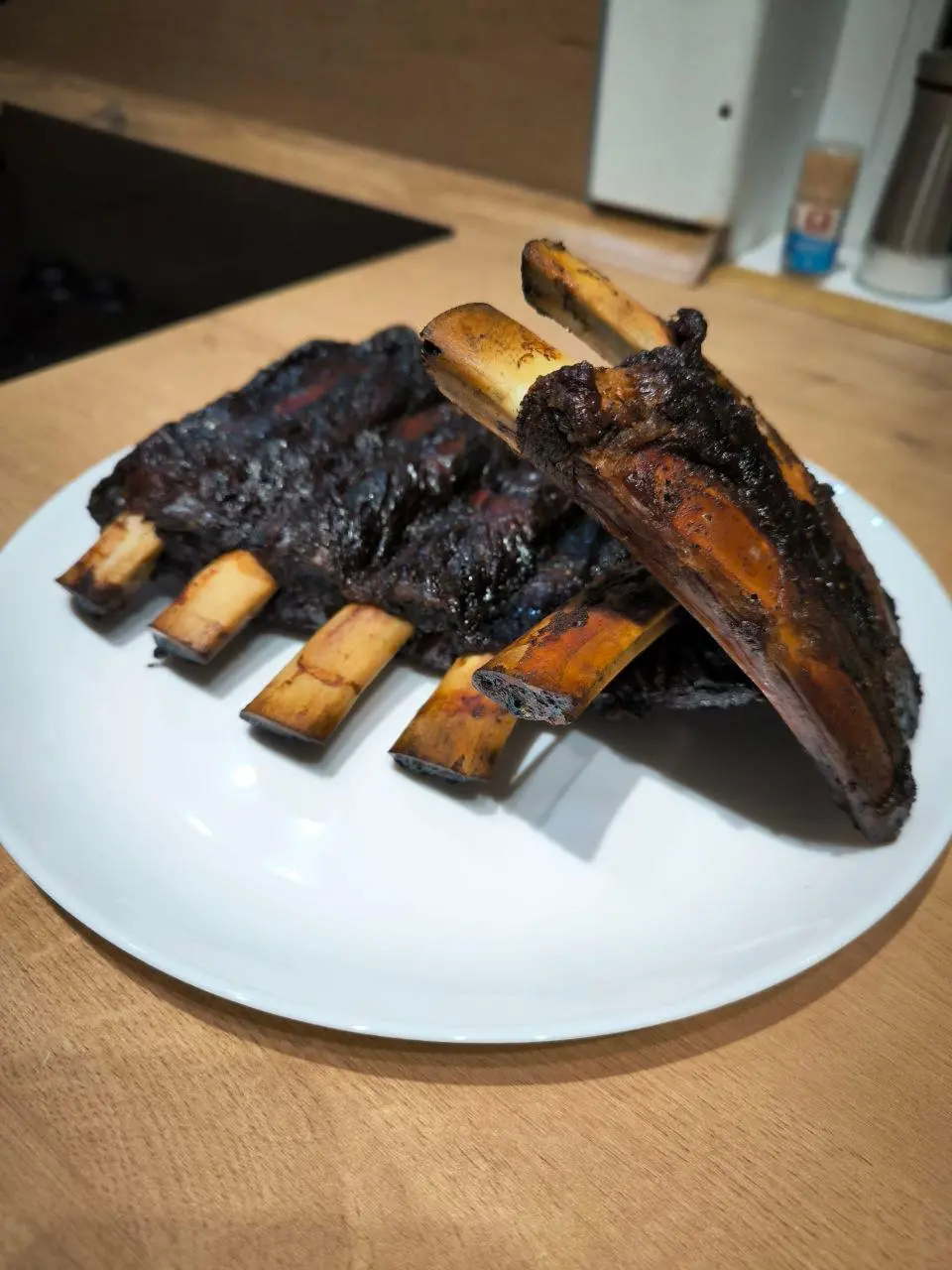 Back ribs
Продолжаю изучать разные виды говяжьих рёбер.
С кальби и short ribs мы уже успели поработать, теперь дошла очередь до back ribs | Сетка — социальная сеть от hh.ru