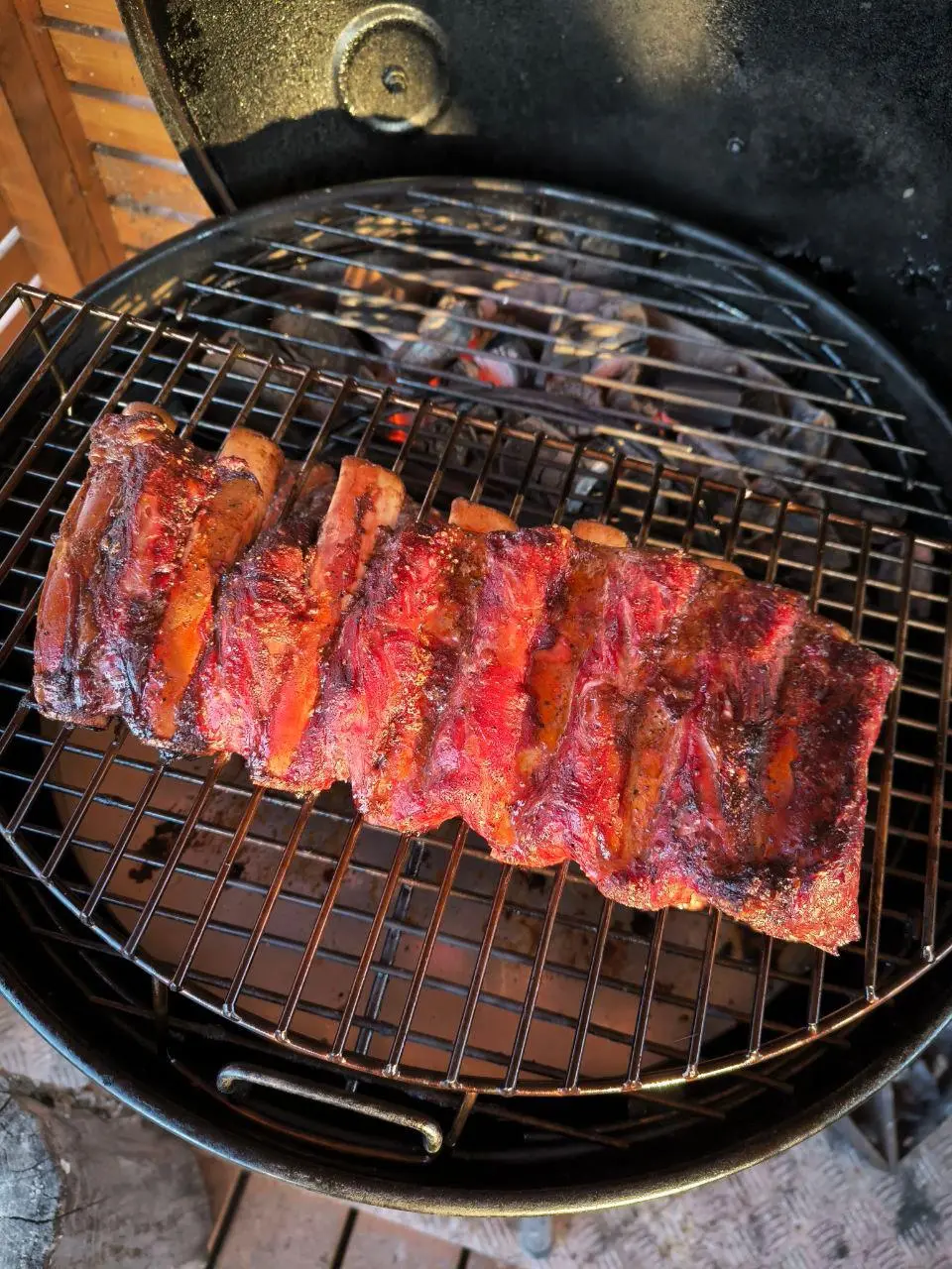 Back ribs
Продолжаю изучать разные виды говяжьих рёбер.
С кальби и short ribs мы уже успели поработать, теперь дошла очередь до back ribs | Сетка — социальная сеть от hh.ru