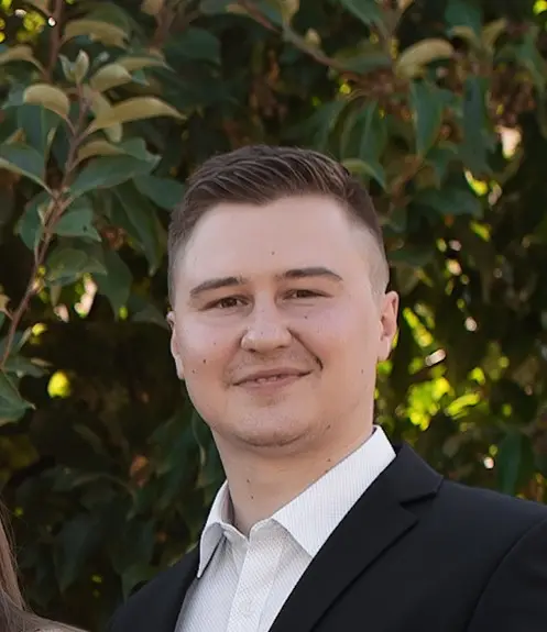 Александр Зюзин