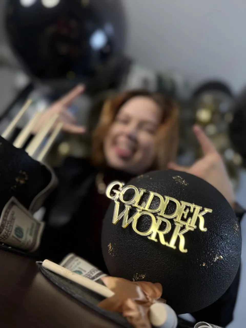 Поняла, что текст может двояко восприниматься, поэтому дополнение!
Я себя потеряла, но и нашла — как раз благодаря изученным крайностям | Сетка — социальная сеть от hh.ru