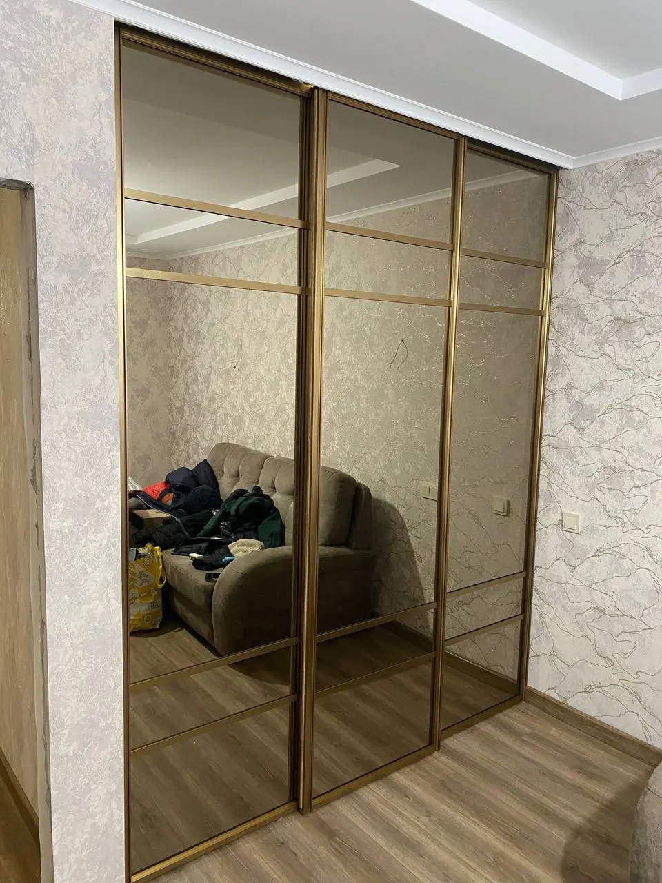 ✨Подборка наших работ с профилем в цвете золото ✨
Самый популярный запрос на сегодняшний день!
Отлично сочетается с стеклом Moru или бронза ✨
За проектом и расчетом только к нам 👇
🕐Принимаем заявки 24... | Сетка — социальная сеть от hh.ru