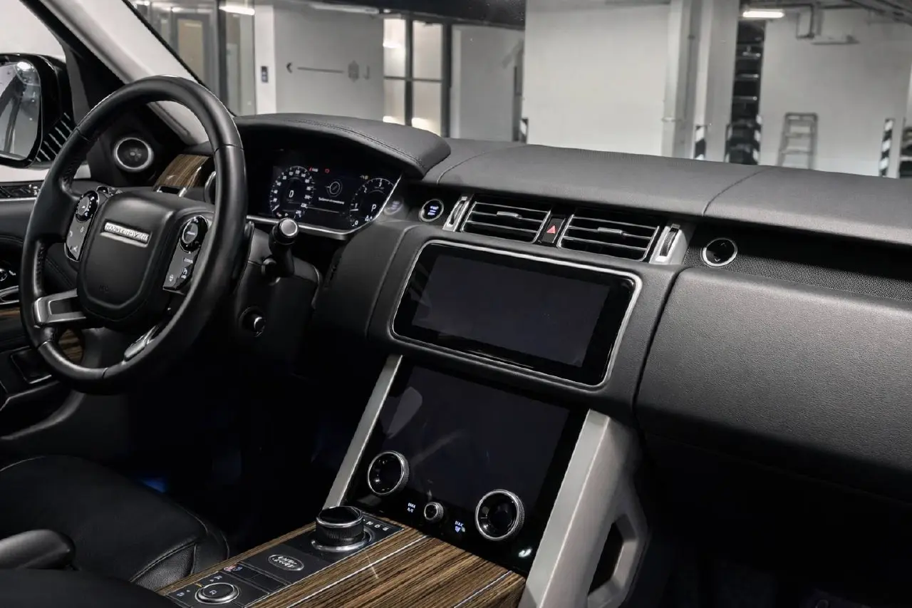 В продаже!
Land Rover Range Rover Vogue
Комплектация HSE
Двигатель 3.0 дизель 249 сил
Дилерский автомобиль!
Год выпуска: 2018
Пробег 92 | Сетка — социальная сеть от hh.ru
