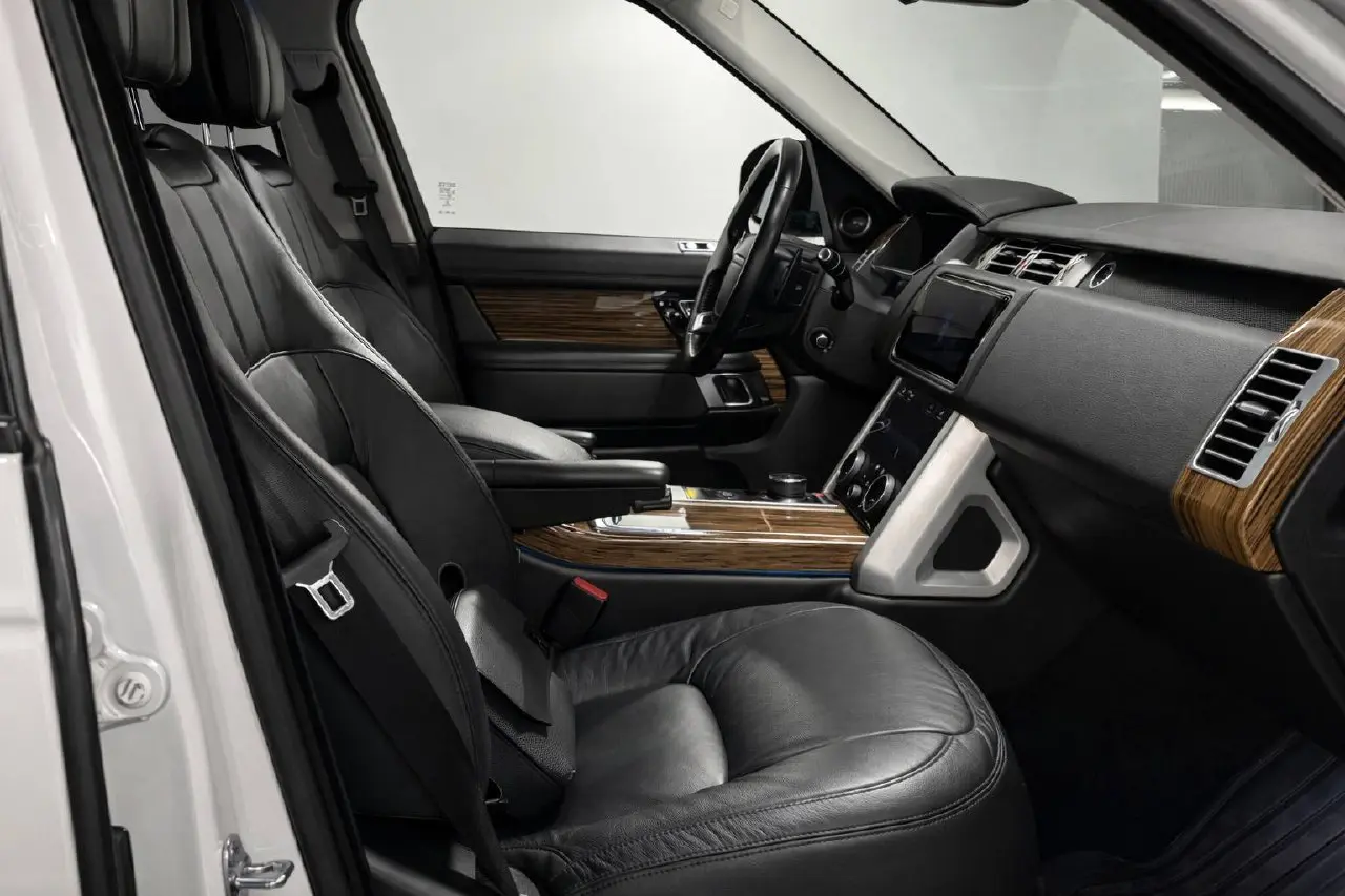 В продаже!
Land Rover Range Rover Vogue
Комплектация HSE
Двигатель 3.0 дизель 249 сил
Дилерский автомобиль!
Год выпуска: 2018
Пробег 92 | Сетка — социальная сеть от hh.ru
