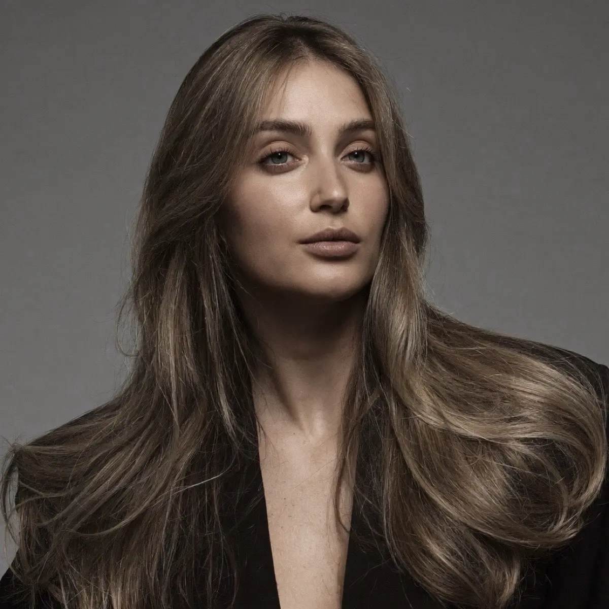 Александра Лобанова