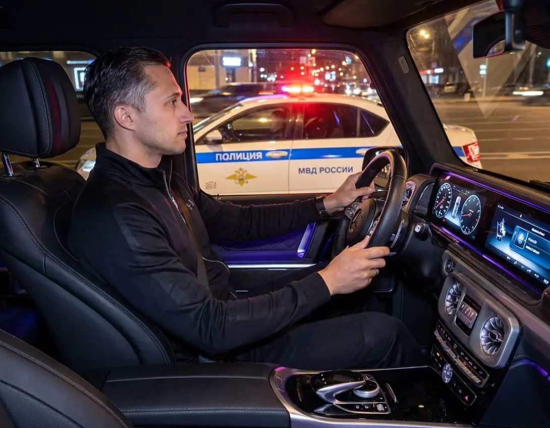 Stay focused. No matter the noise, no matter the distraction | Сетка — социальная сеть от hh.ru