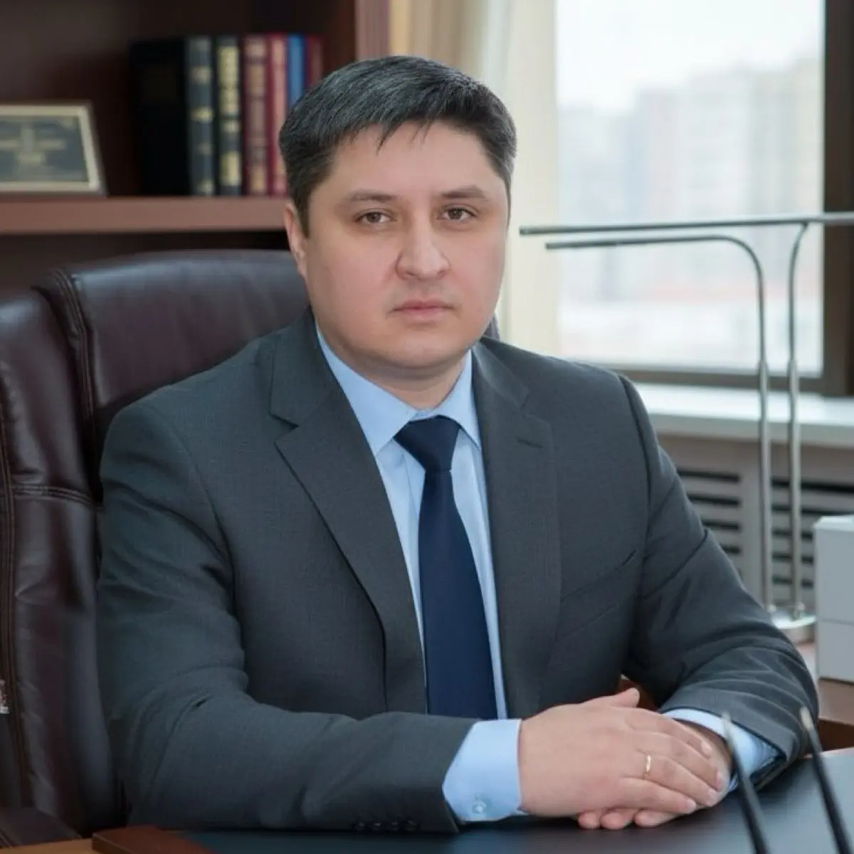 Евгений Захаров