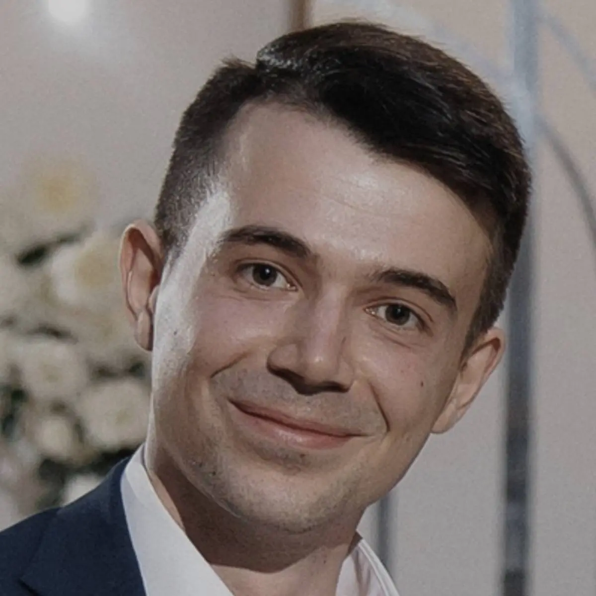Артём Умиров