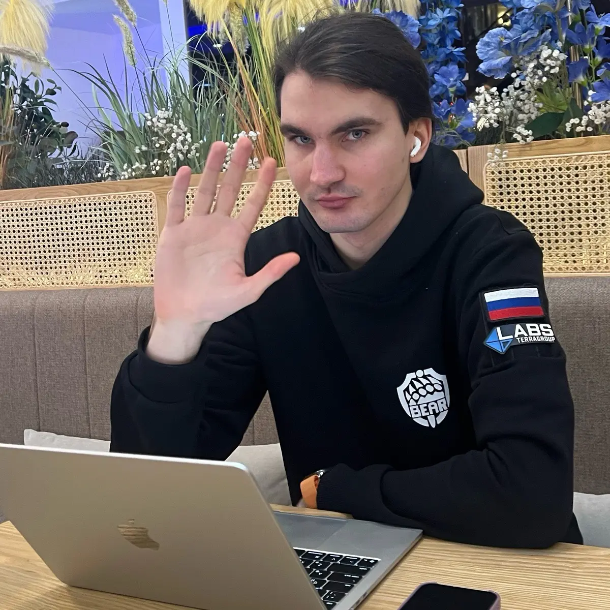 Максим Кузнецов | Сетка — социальная сеть от hh.ru