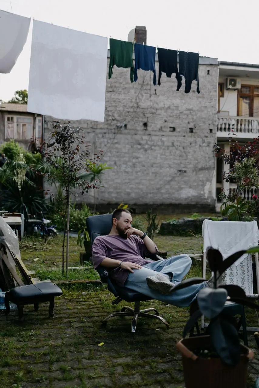 💬 Пост-знакомство
Меня зовут Григорий. 8+ лет в digital-маркетинге (ex-Skillbox, GeekBrains).
Учился на юриста, но стал маркетологом. Ни разу не пожалел | Сетка — социальная сеть от hh.ru