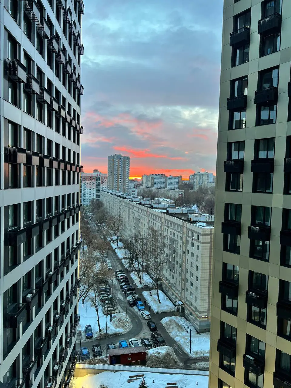 Когда жалко 😭 хоть одну фотку удалить из галереи и хочется все оставить на память)))
Второй день (как результаты анализов увидела) - стараюсь питаться иначе | Сетка — социальная сеть от hh.ru