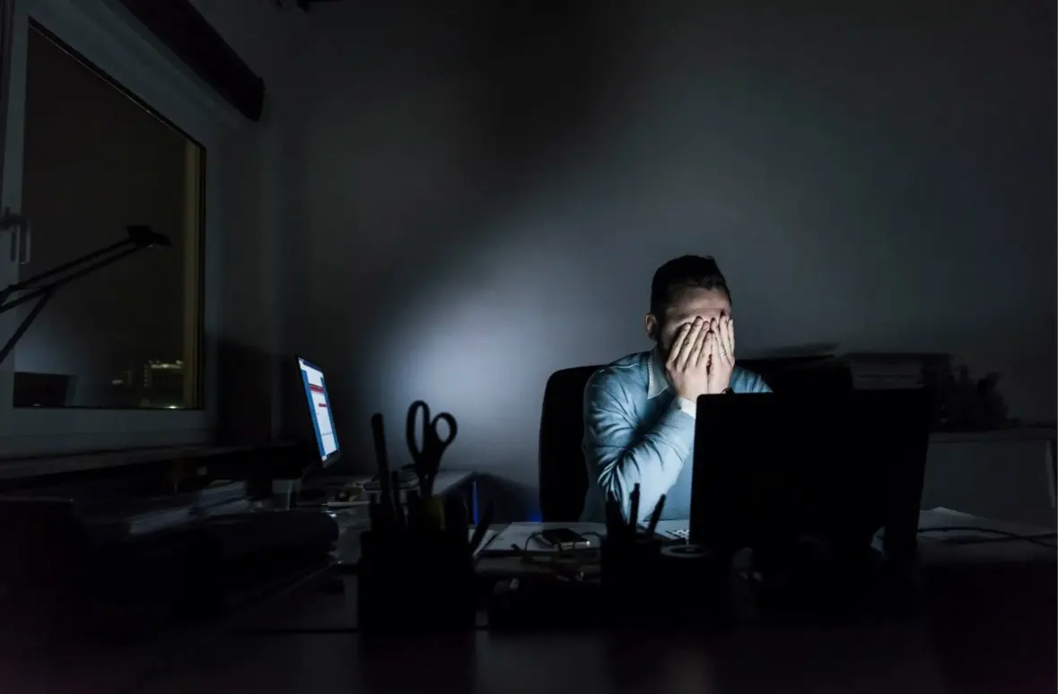 Почему «Работу Работать» утягивает на дно? | Сетка — социальная сеть от hh.ru