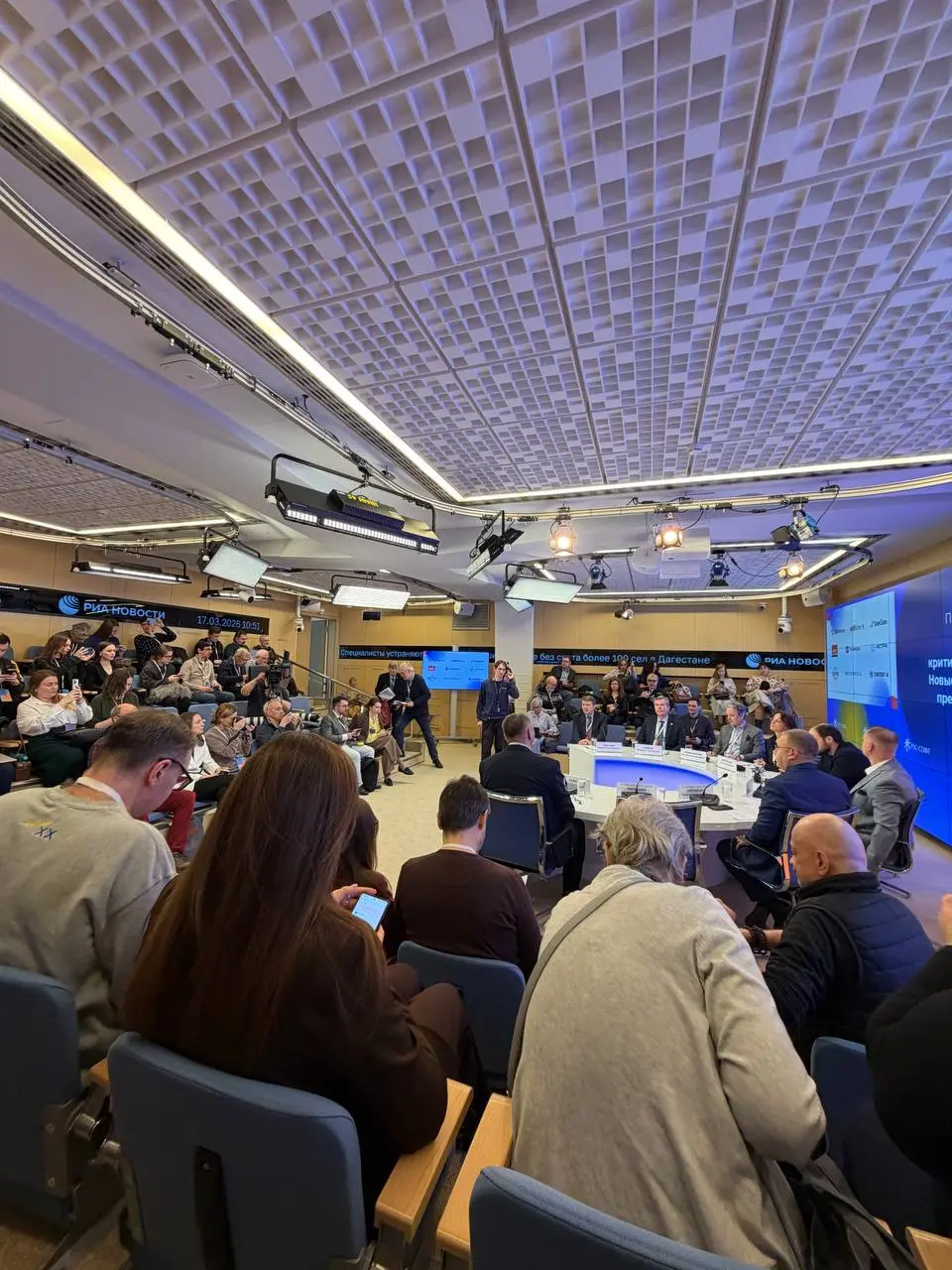 💻 Сегодня состоялась первая в 2026 году пресс-конференция РУССОФТ — коллеги собрали вместе первых лиц ИТ-компаний из числа участников Ассоциации, чтобы обменяться опытом и взглядами на текущее состоян... | Сетка — социальная сеть от hh.ru