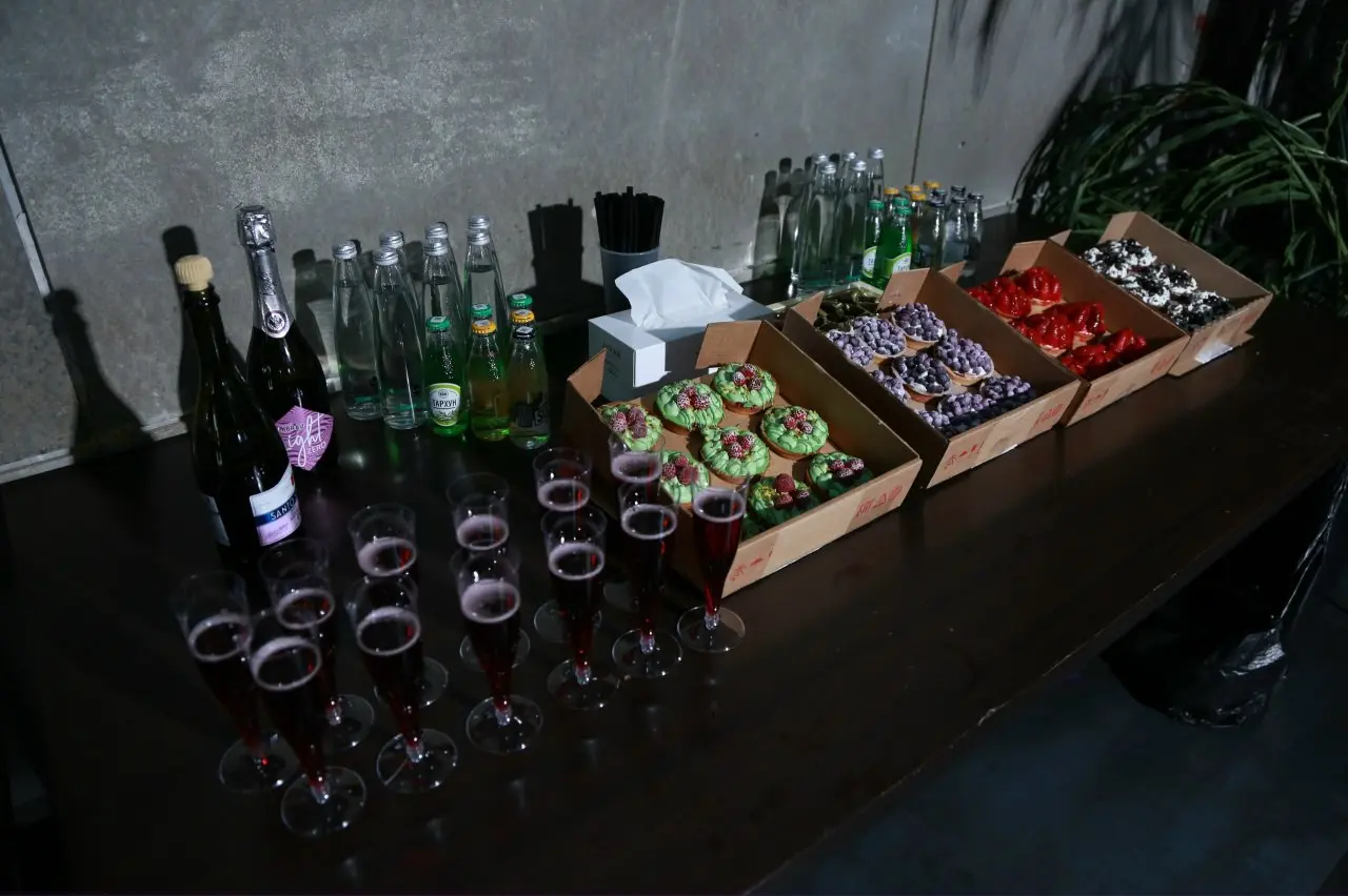 Друзья, откроем эру #ВКУЛЬТ торжественно! Эру прямого контакта с Искусством - зрителей с художниками, а художников со зрителями | Сетка — социальная сеть от hh.ru