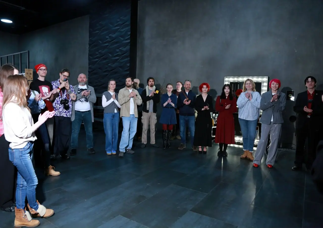 Друзья, откроем эру #ВКУЛЬТ торжественно! Эру прямого контакта с Искусством - зрителей с художниками, а художников со зрителями | Сетка — социальная сеть от hh.ru