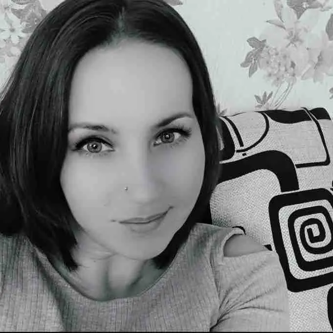 Вера Гуськова