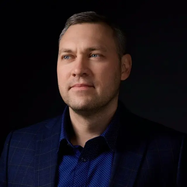 Виталий Таплёнкин | Сетка — социальная сеть от hh.ru